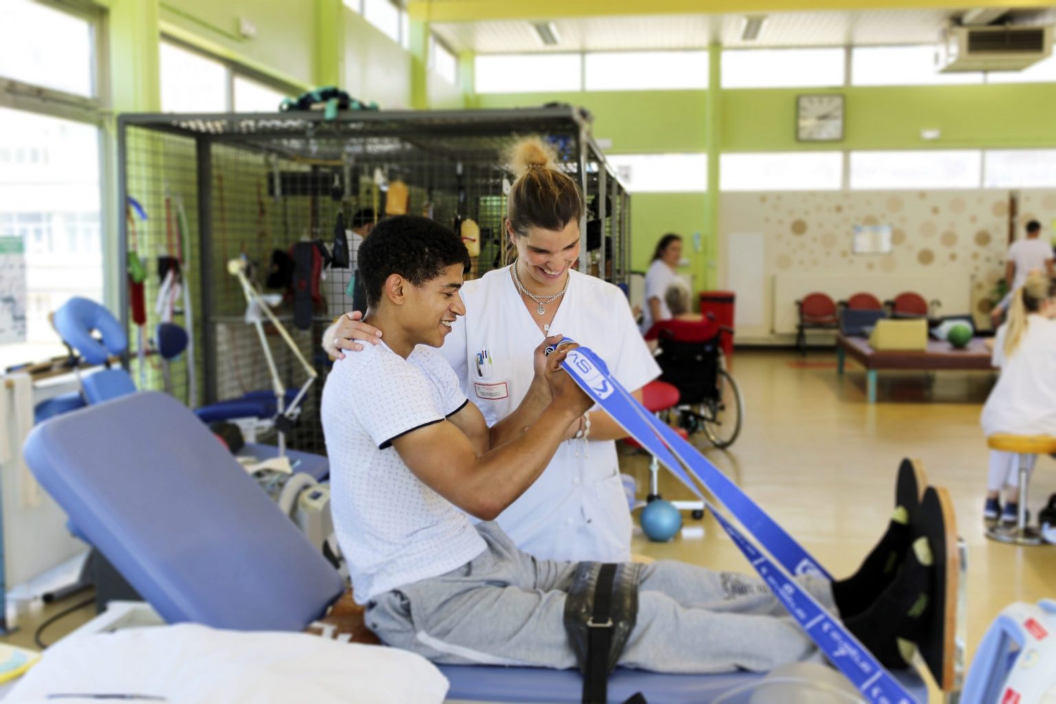 Masseurs kinésithérapeutes - CRRF Saint-Gobain